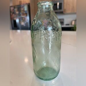 VTG 60s Antique Dr. Pepper Green Glass 6 oz. Soda Bottle
